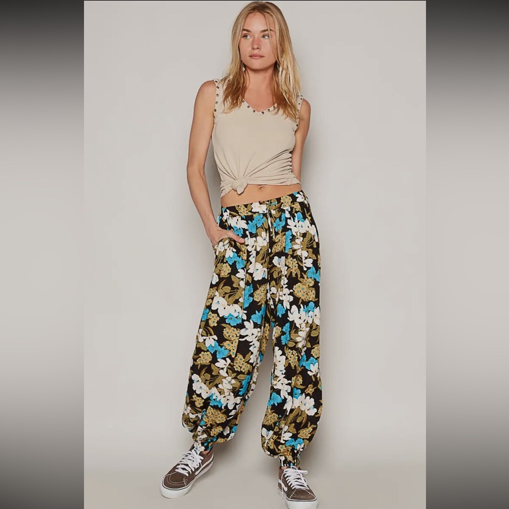 POL Adjustable String Floral Print Woven Harem Pants
